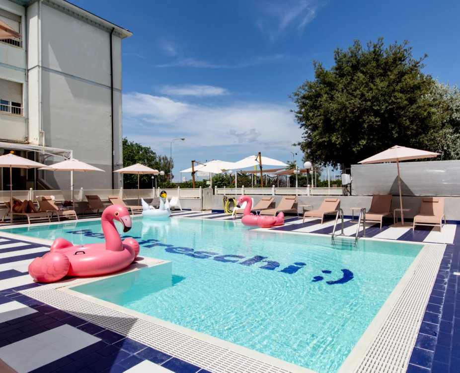 media.piscina1 1
